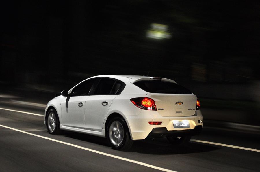  Chevrolet Cruze Sport6 2012 года  (фото 42 из 63)